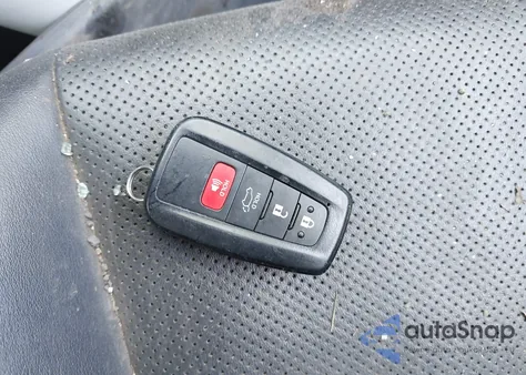 2019 Toyota Rav4 Adventure из США, поврежденный, VIN 2T3J1RFV9KW011831